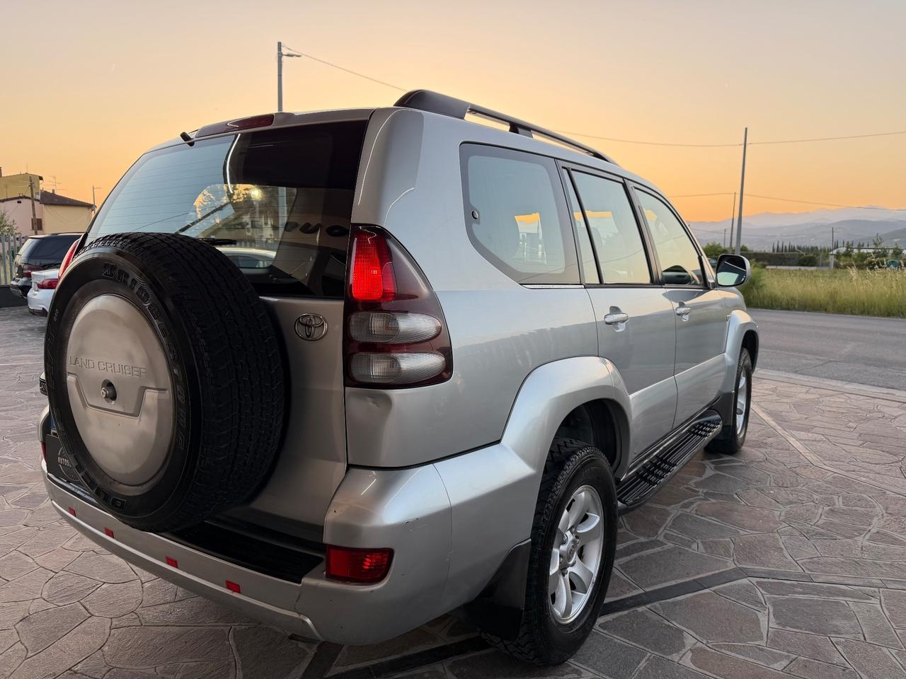 Toyota Land Cruiser 3.0 D-4D 16V cat 5 porte Sol