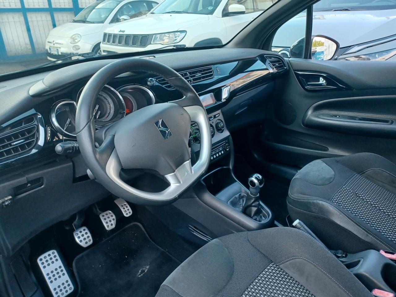 DS 3 1.4 GPL airdream Just Black UNICO PROPRIETARIO