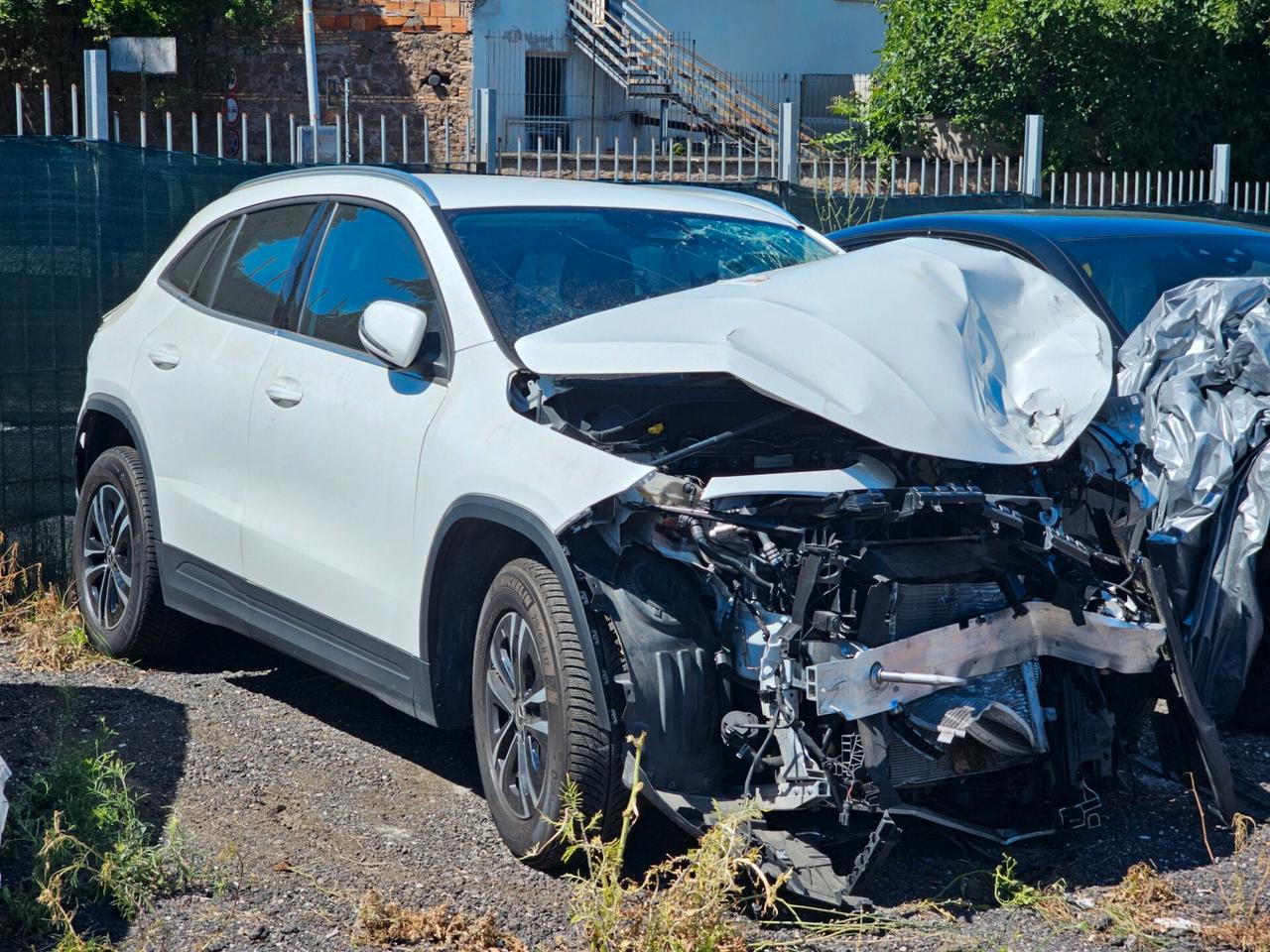 SINISTRATO Mercedes-benz GLA 200 D
