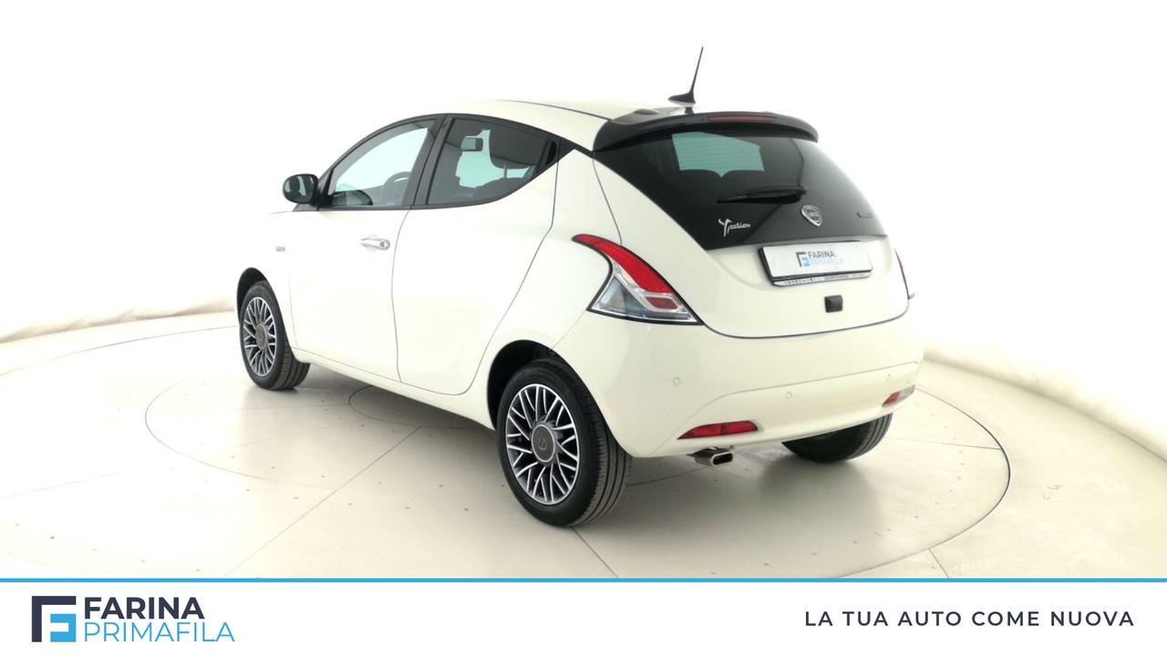 LANCIA Ypsilon III 2021 - Ypsilon 1.0 firefly hybrid Gold Plus s&s 70cv 5p.ti