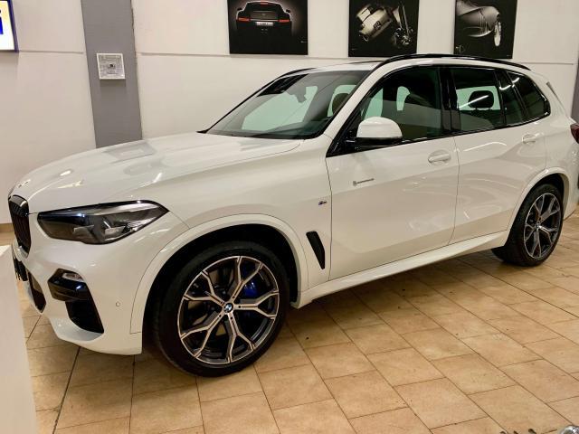 BMW X5 X5 G05 xdrive30d mhev 48V Msport auto Tetto Apribi