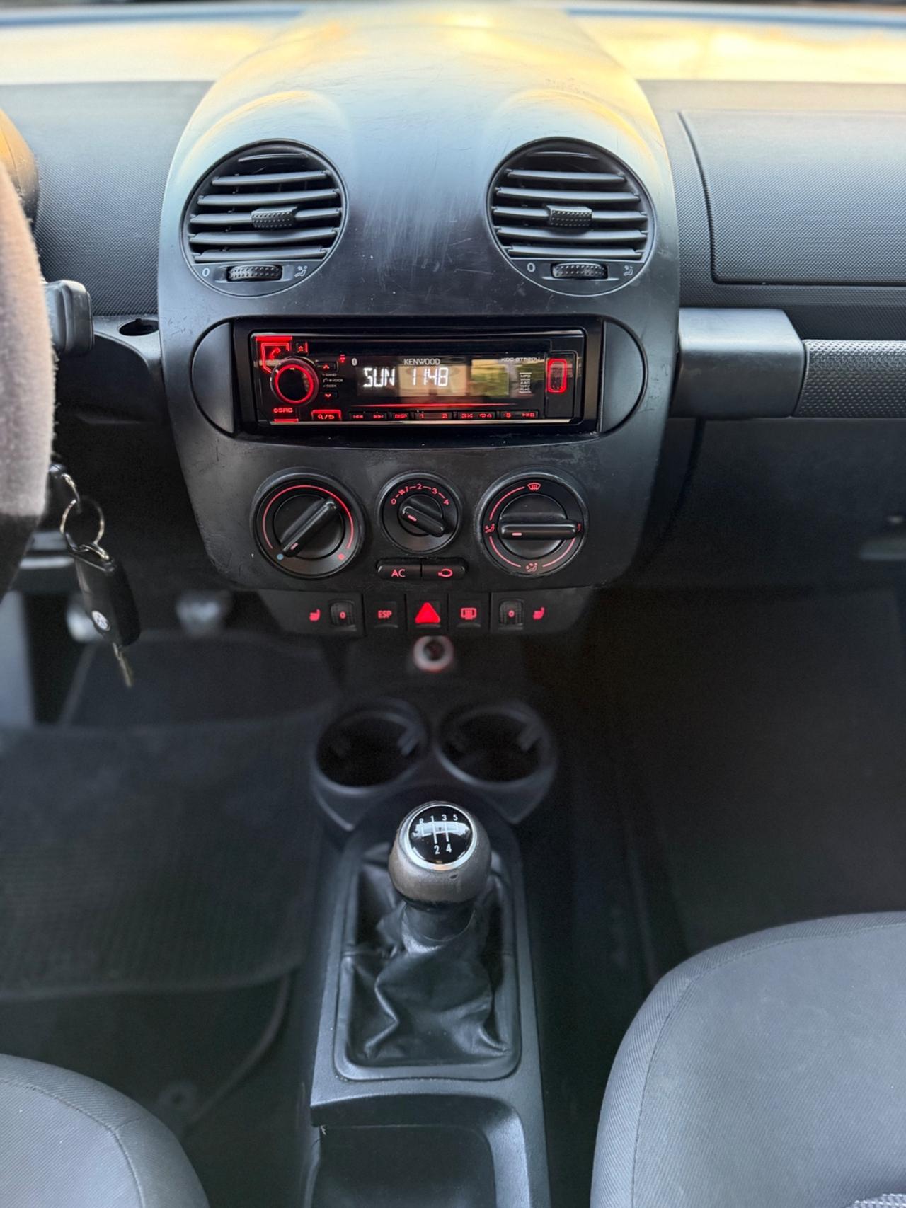 Volkswagen New Beetle 1.9 TDI 101CV