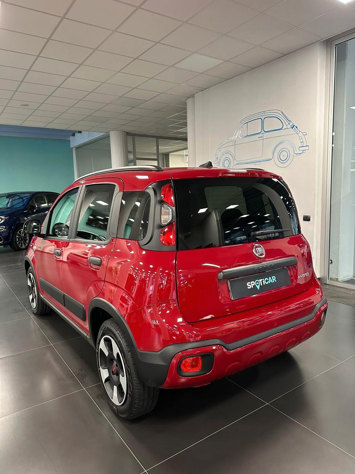 Fiat Panda 1.0 FireFly S&S Hybrid 70 cv Cross