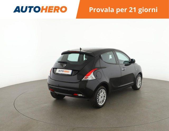 LANCIA Ypsilon 1.2 69 CV 5 porte Silver