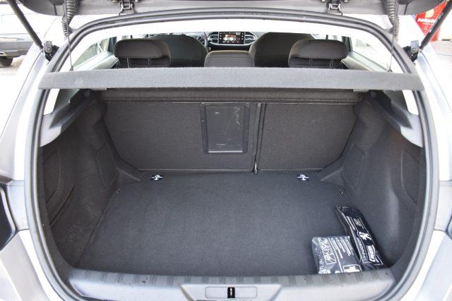 PEUGEOT 308 BlueHDi 100 S&S Business *NAVIGATORE*