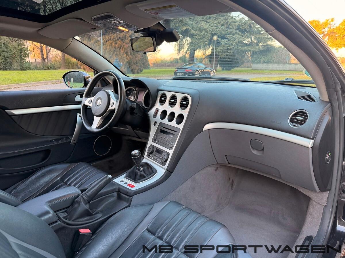 Alfa Romeo Brera 2.4 JTDm 20V 210CV SKY VIEW - GARANZIA