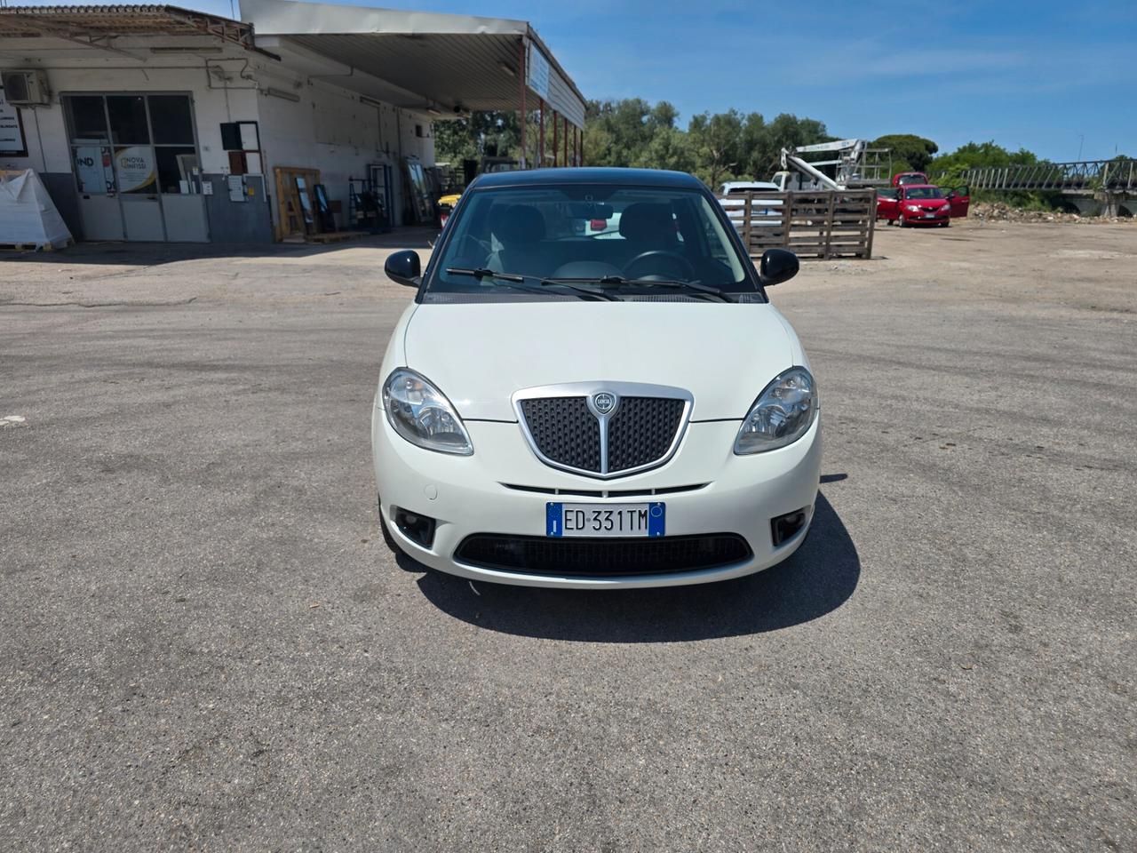Lancia Ypsilon 1.2 Argento