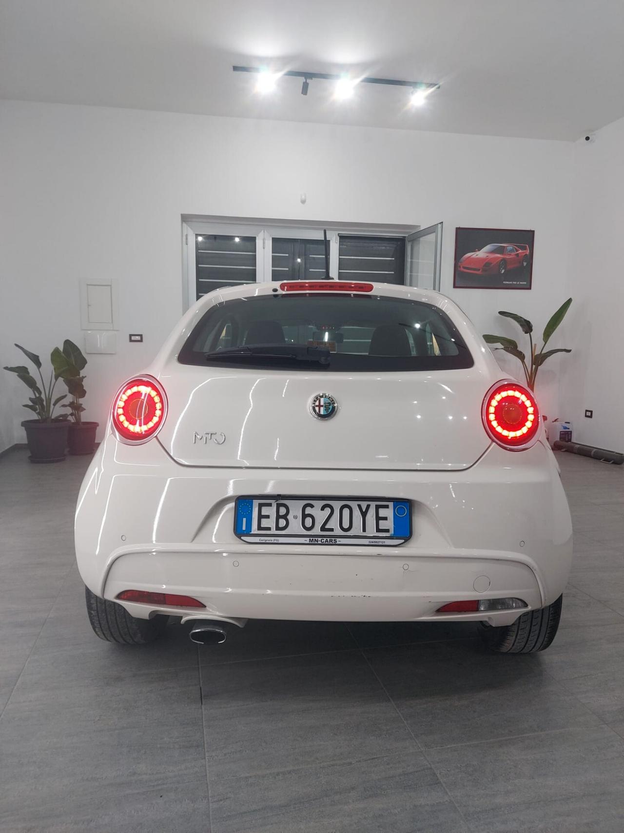 Alfa Romeo MiTo 1.3 JTDm-2 95 CV S&S Distinctive Sport Pack