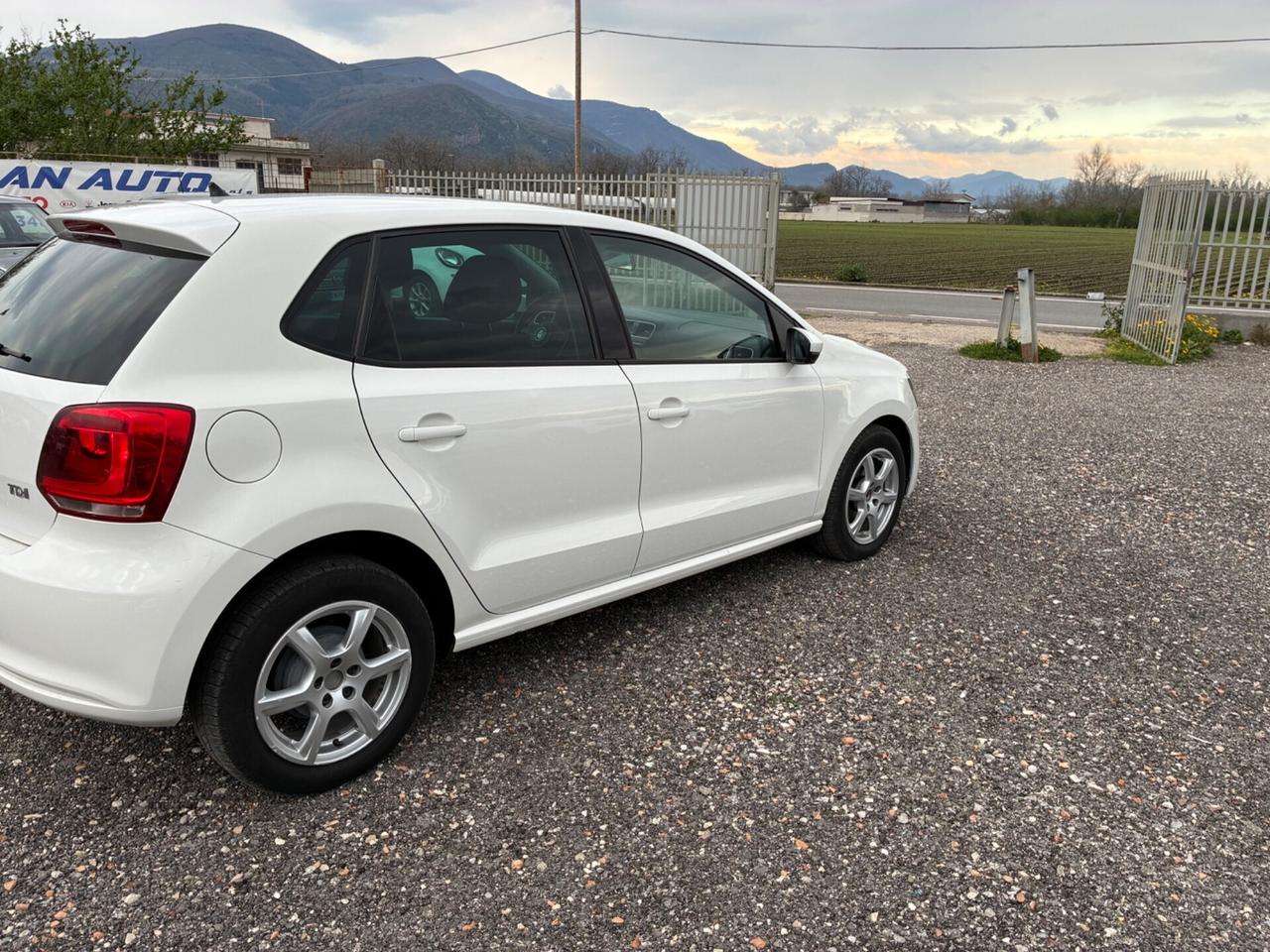 Volkswagen Polo 1.2 TDI 75cv 5p - 2012