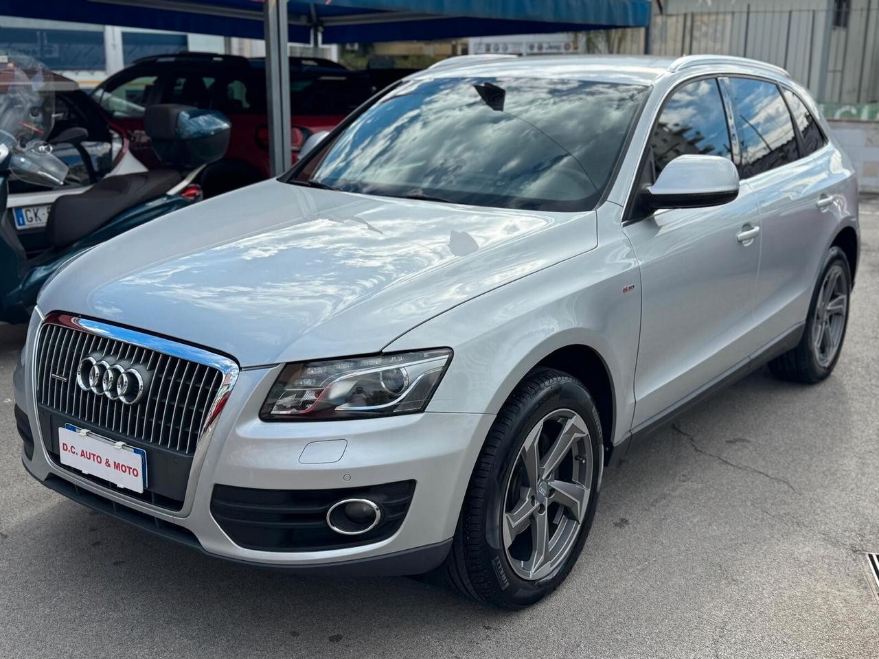 Audi Q5 2.0 TDI 170CV quattro S-Line Permuto.2011