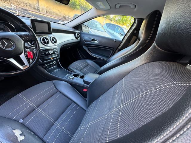 MERCEDES-BENZ GLA 200 CDI Automatic Premium