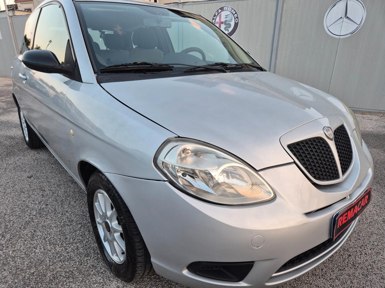 Lancia YPSILON 1.3 MJT 75 CV RESTAYLING NUOVA FULL
