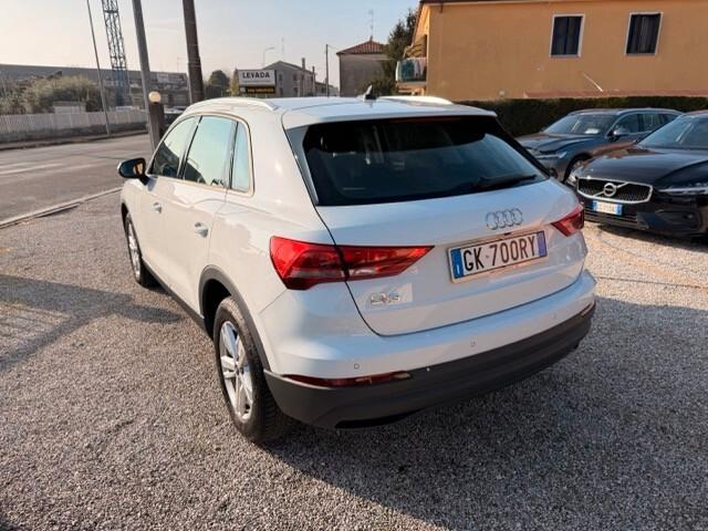 Audi Q3 35 2.0 tdi 150 cv Business s-tronic