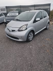 Toyota Aygo 1.0 VVT-i 69 CV 5 porte