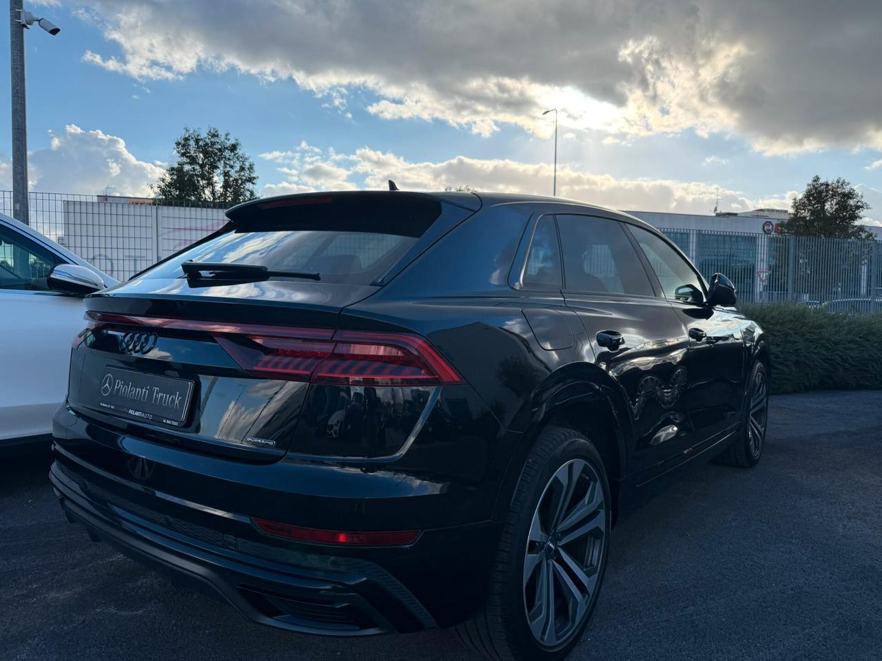 Audi Q8 50 TDI 286 CV quattro tiptronic Sport