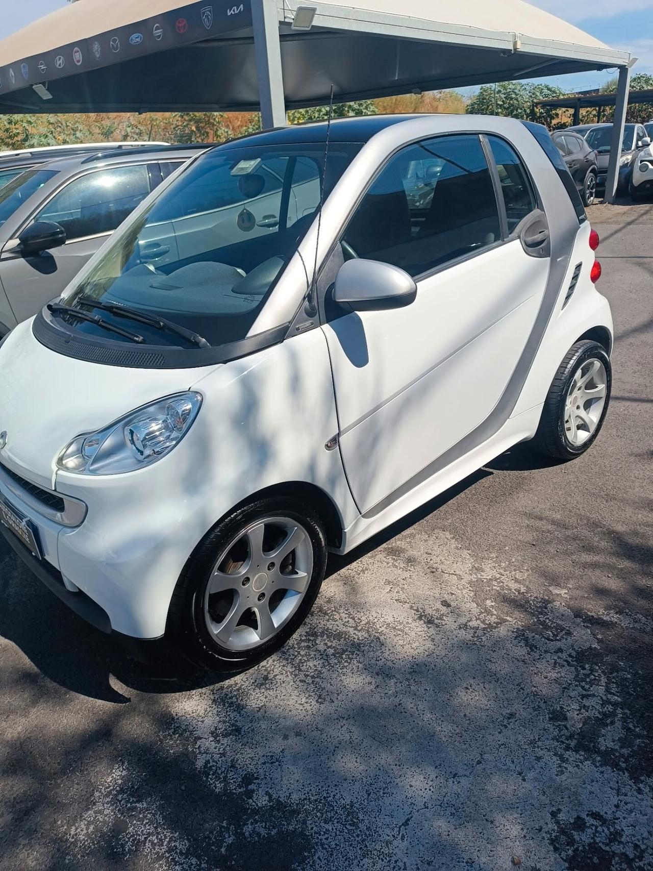 Smart ForTwo 800 40 kW cabrio passion cdi