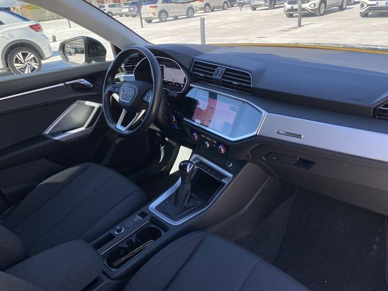 Audi Q3 Business Advanced 2.0 TDI 150CV S-Tronic 35