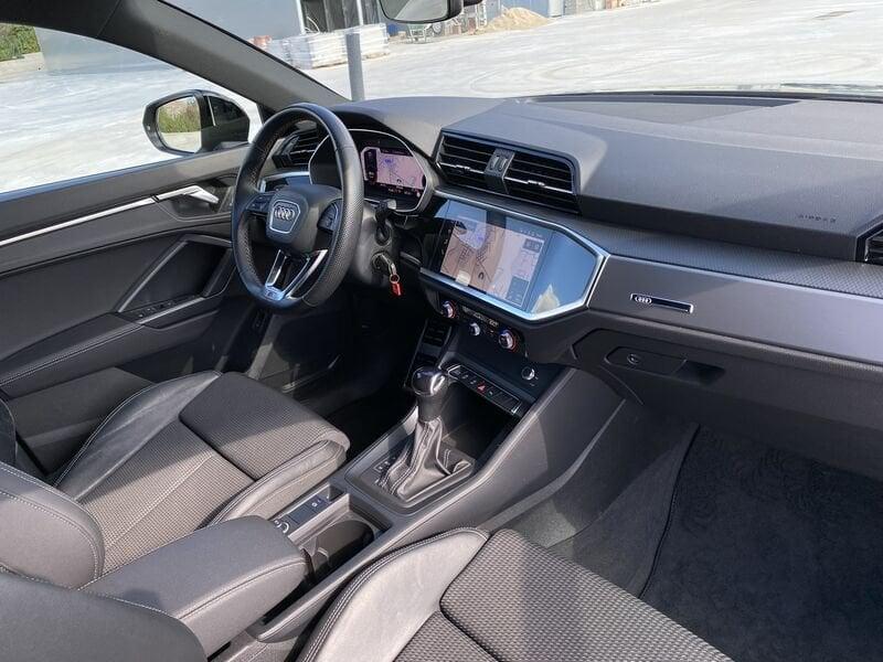 Audi Q3 SPB S Line interno ed esterno 2.0 TDI 150CV S-Tronic 35