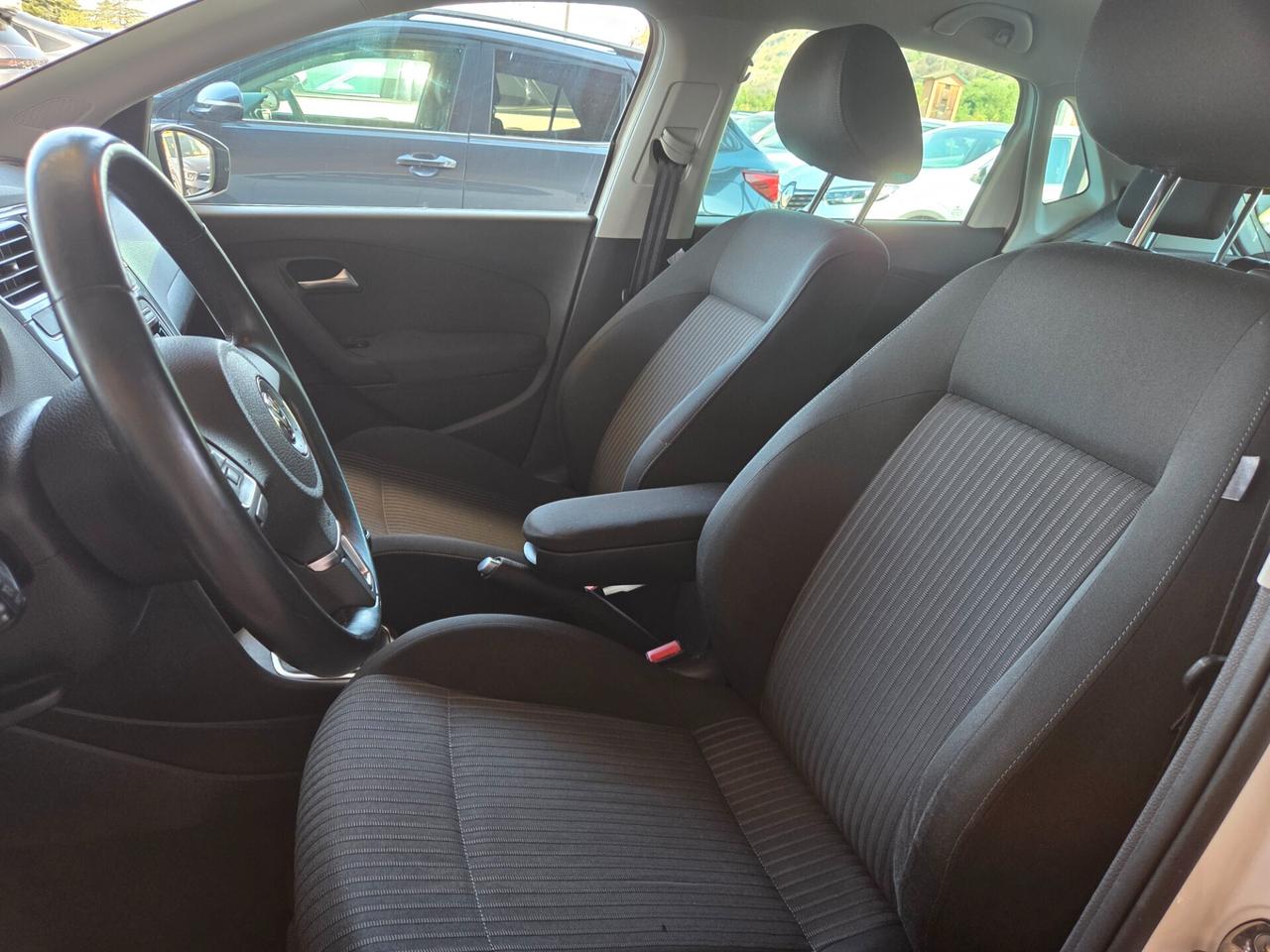Volkswagen Polo 1.6 5 porte Highline BiFuel