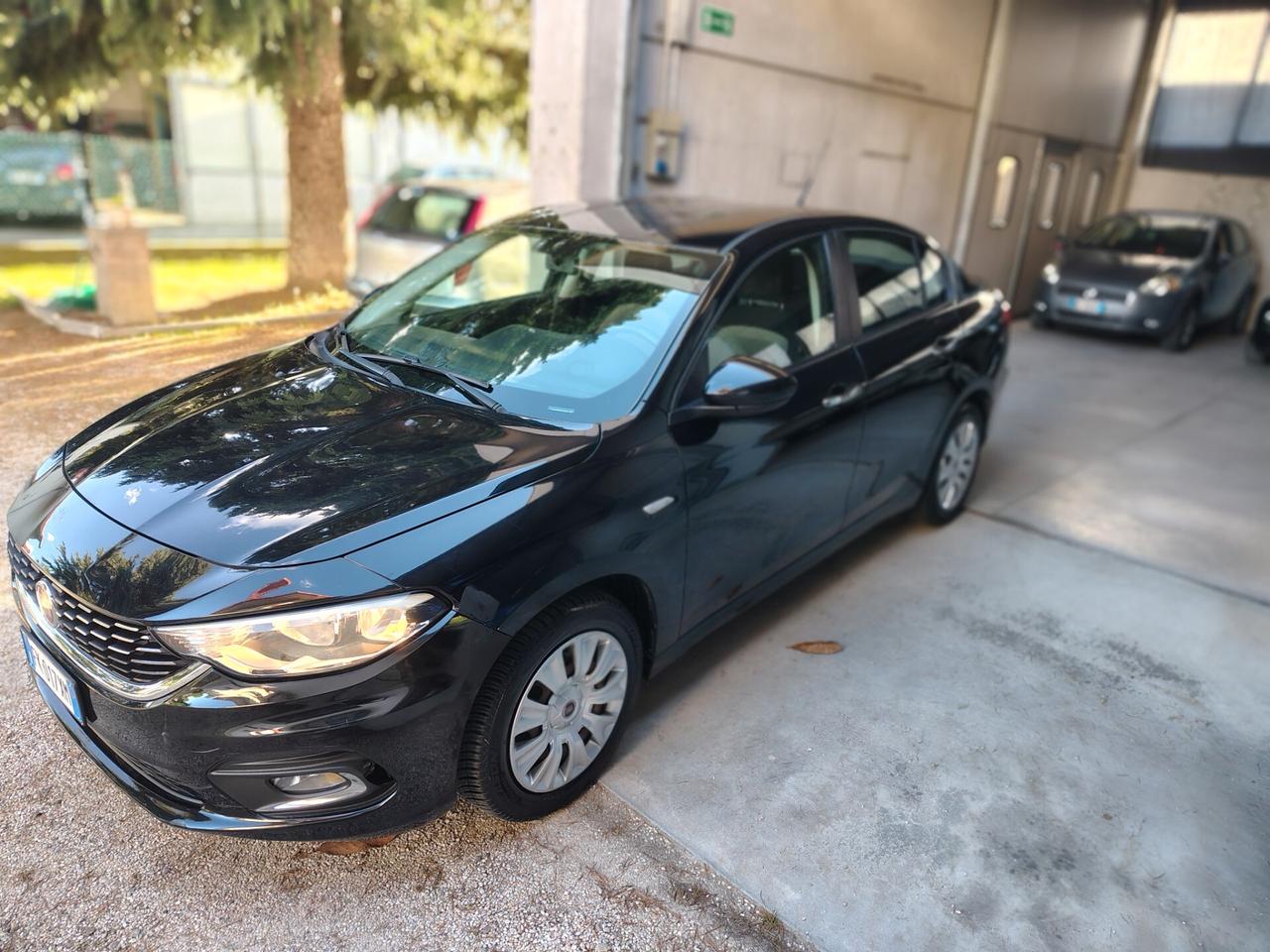 Fiat Tipo 1.3 Mjt 4 porte Easy