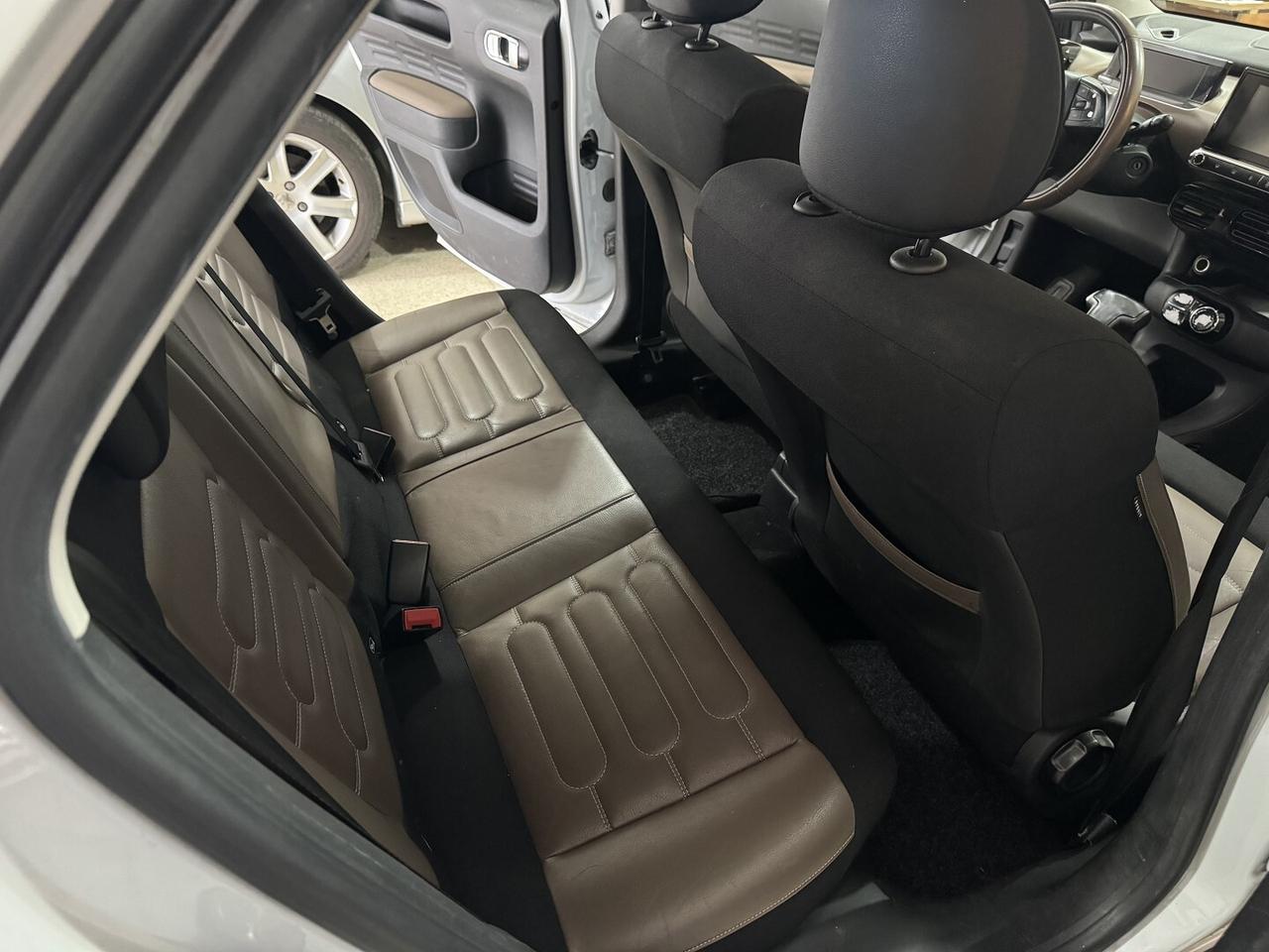 Citroen C4 cactus 1.2 Autom. cv. Tetto-Navigat.