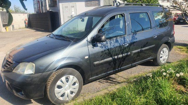 DACIA Logan MCV 1.6 16V Lauréate 7 POSTI BENZINA NEOPATENTATI