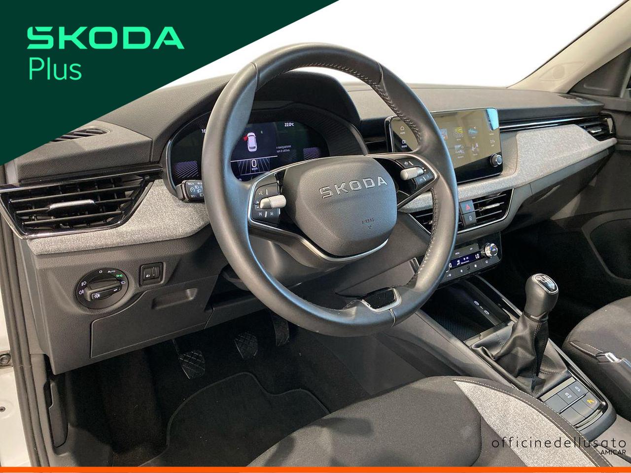Skoda Kamiq 1.0 tsi 115cv black dots