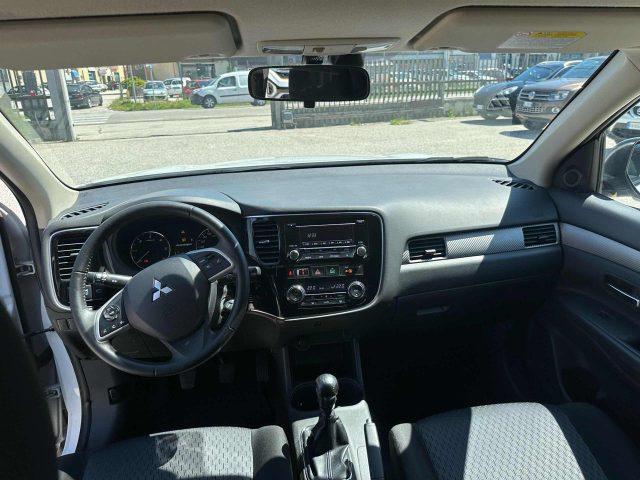 MITSUBISHI Outlander 2.2 DI-D 2WD Intense sconto rottamazzione