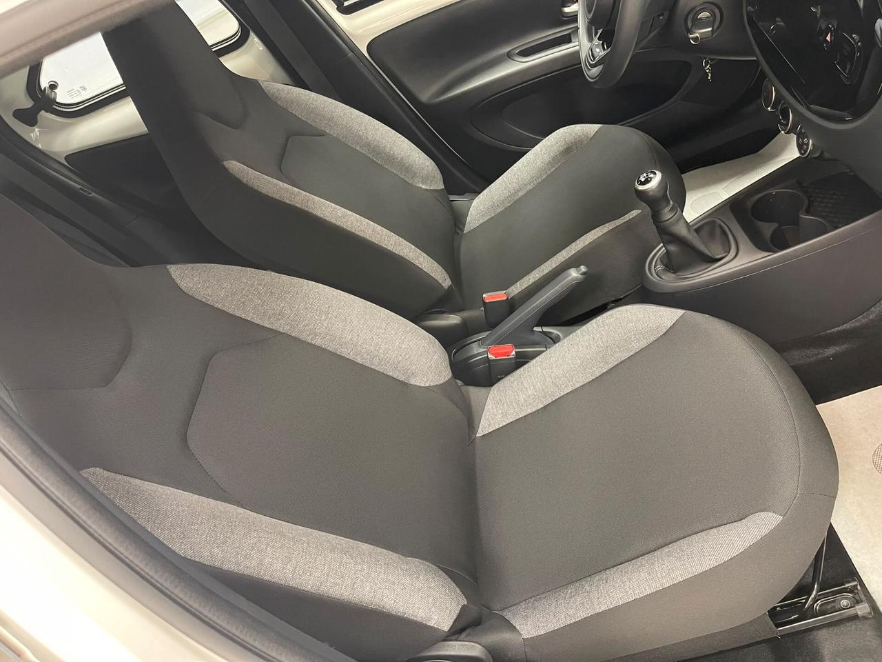 Toyota Aygo X 1.0 72 CV Active *12/2025
