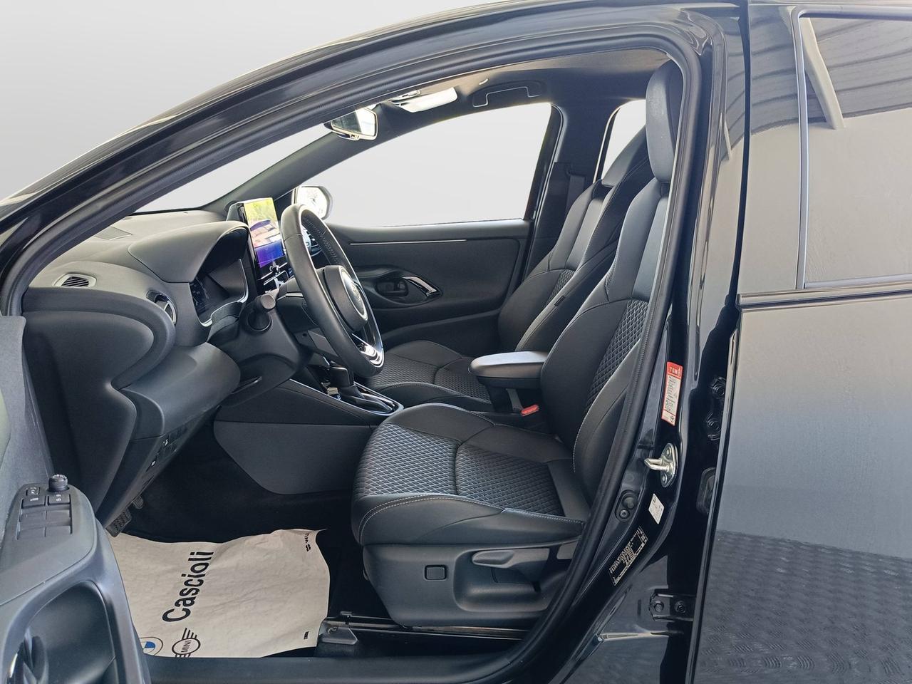 TOYOTA Yaris - MC '24
