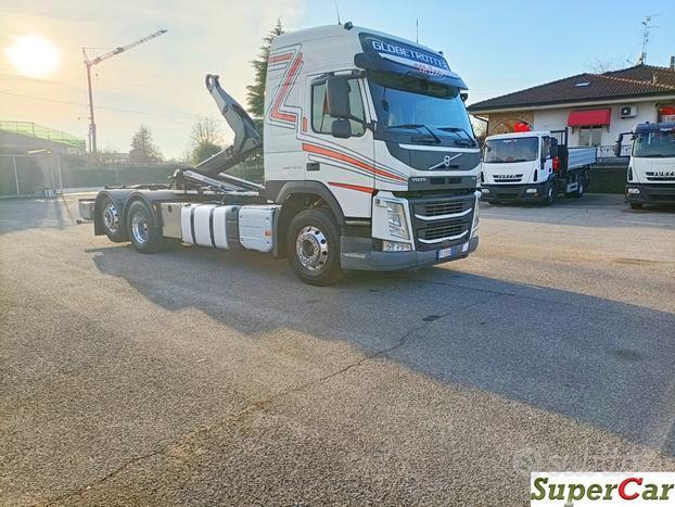 VOLVO FM 13 420 gancio scarrabile