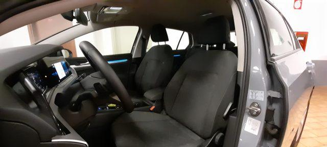 VOLKSWAGEN Golf 1.0 eTSI EVO DSG Life MHEV