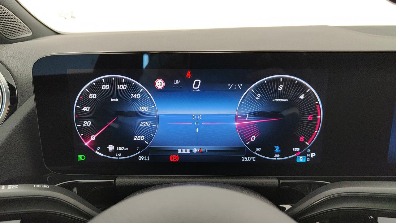 Mercedes-Benz GLA 200 d Automatic 4MATIC