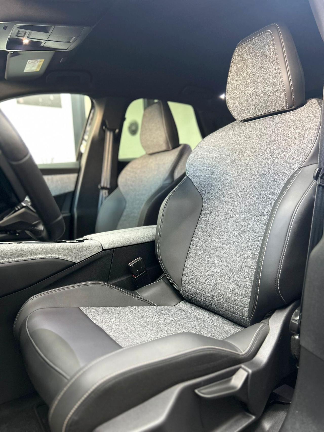 Peugeot 3008 1.2 benzina Hybrid 136 e-DCS6 Allure