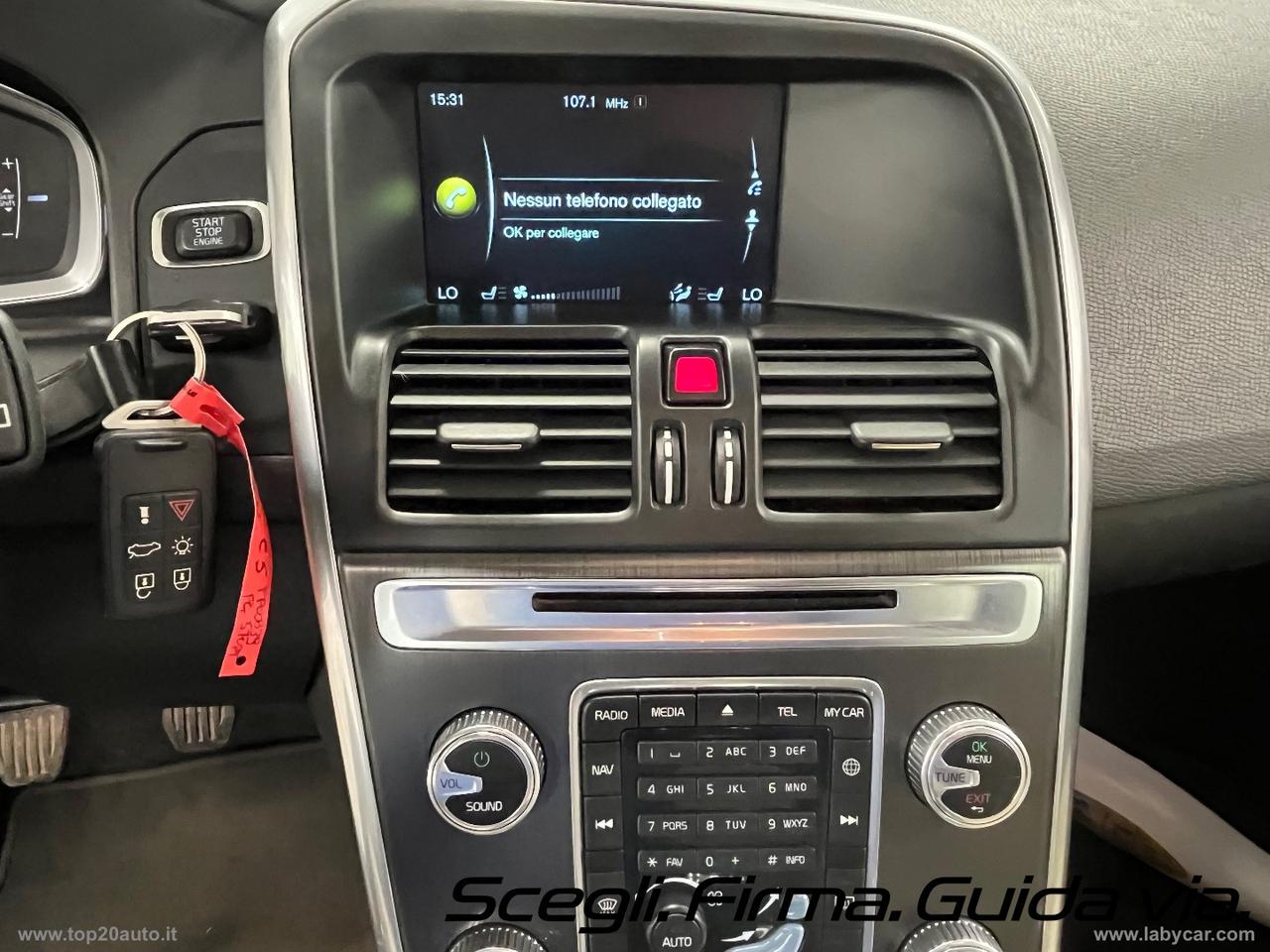 VOLVO XC60 D4 Summum|TETTO APRIBILE|PELLE|SEDILI RISC.