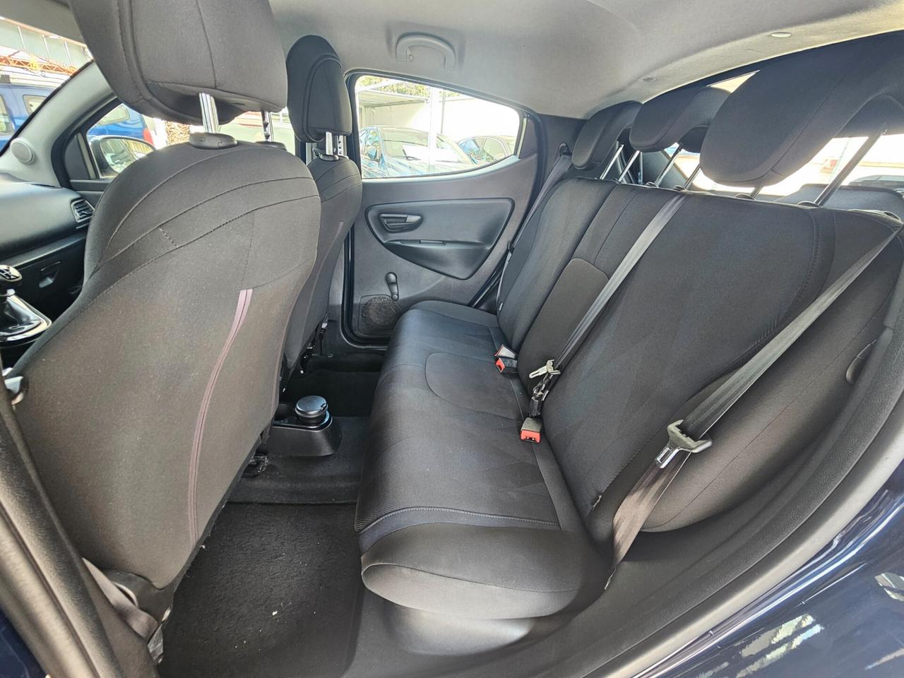 Lancia Ypsilon 1.2 69 CV 5 porte GPL Ecochic Elefantino Blu