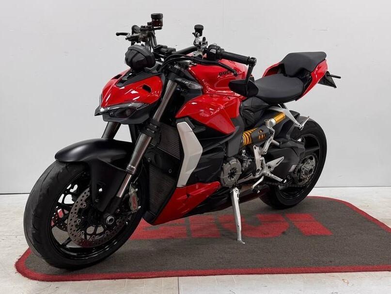 Ducati Streetfighter V2 DA 175 € AL MESE – SENZA ANTICIPO