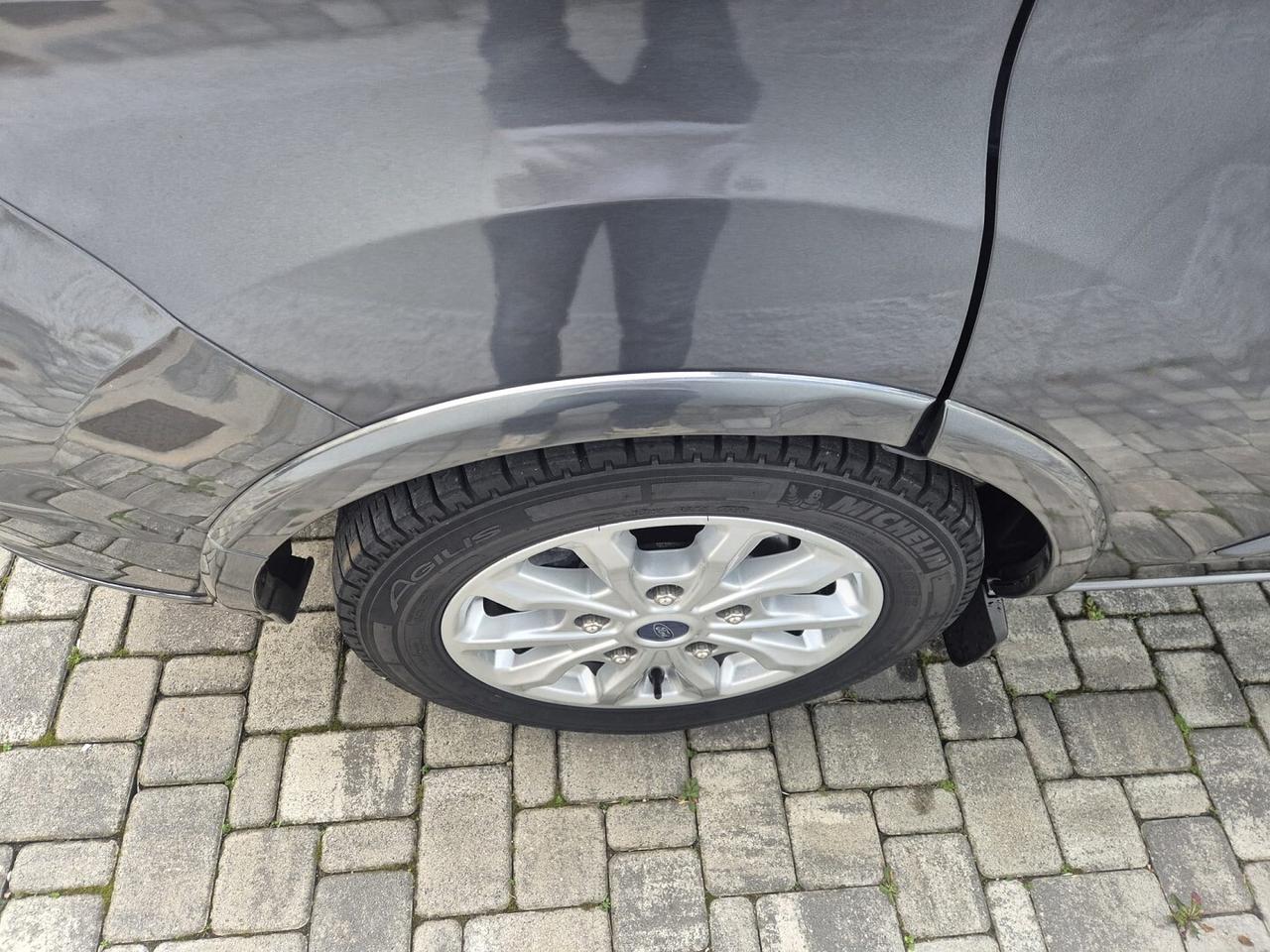 Ford Tourneo Custom 320 2.0 EcoBlue 185CV aut. PC