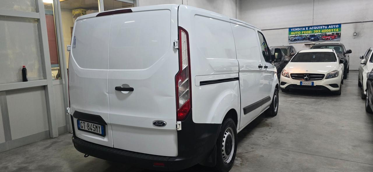 Ford Tourneo Custom 320 2.0 TDCi 130CV PC Trend