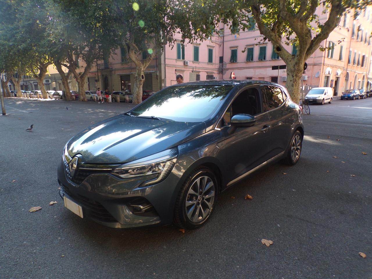 RENAULT CLIO INTENS 1 PROPRIETARIO | 85.500 KM | NOV.2019 BOOK SERVICE RENAULT | NEOPATENTATI