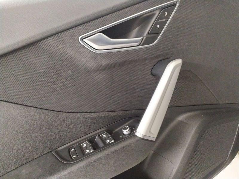 Audi Q2 30 2.0 tdi S line edition