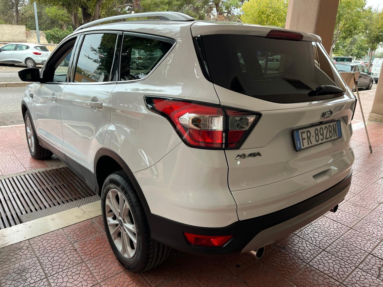 Ford Kuga 1.5TDCI 120CV Titanium perfetta-2018