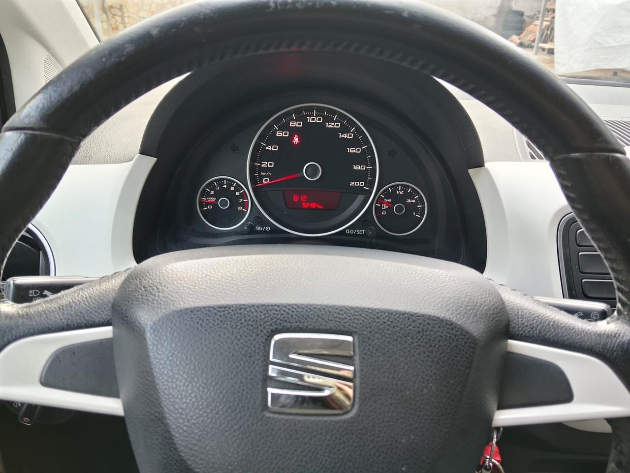 Seat Mii 1.0 5 porte Chic 10/2016 DA VETRINA