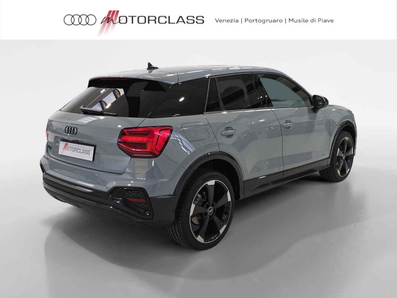 Audi Q2 35 2.0 tdi identity black s tronic
