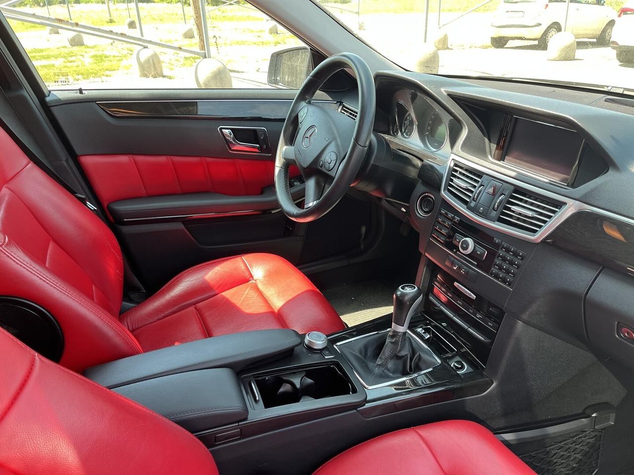 MERCEDES E 220 CDI AVANDGARDE 6m