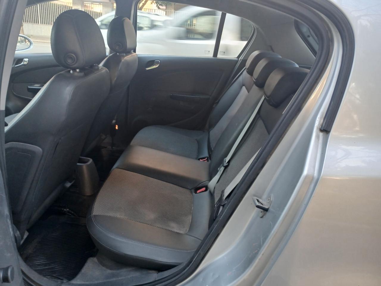 Opel Corsa 1.3 CDTI 90CV 5 porte Cosmo