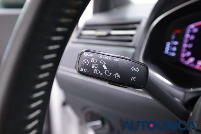 SEAT Arona 1.0 ECOTSI 110 CV DSG Xcellence NEOPATENTATI