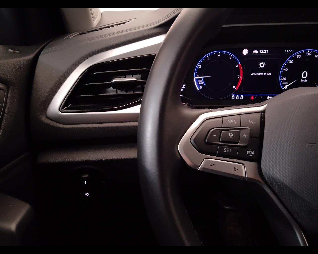 VOLKSWAGEN T-Roc I 2022 - T-Roc 1.0 tsi Sport 115cv