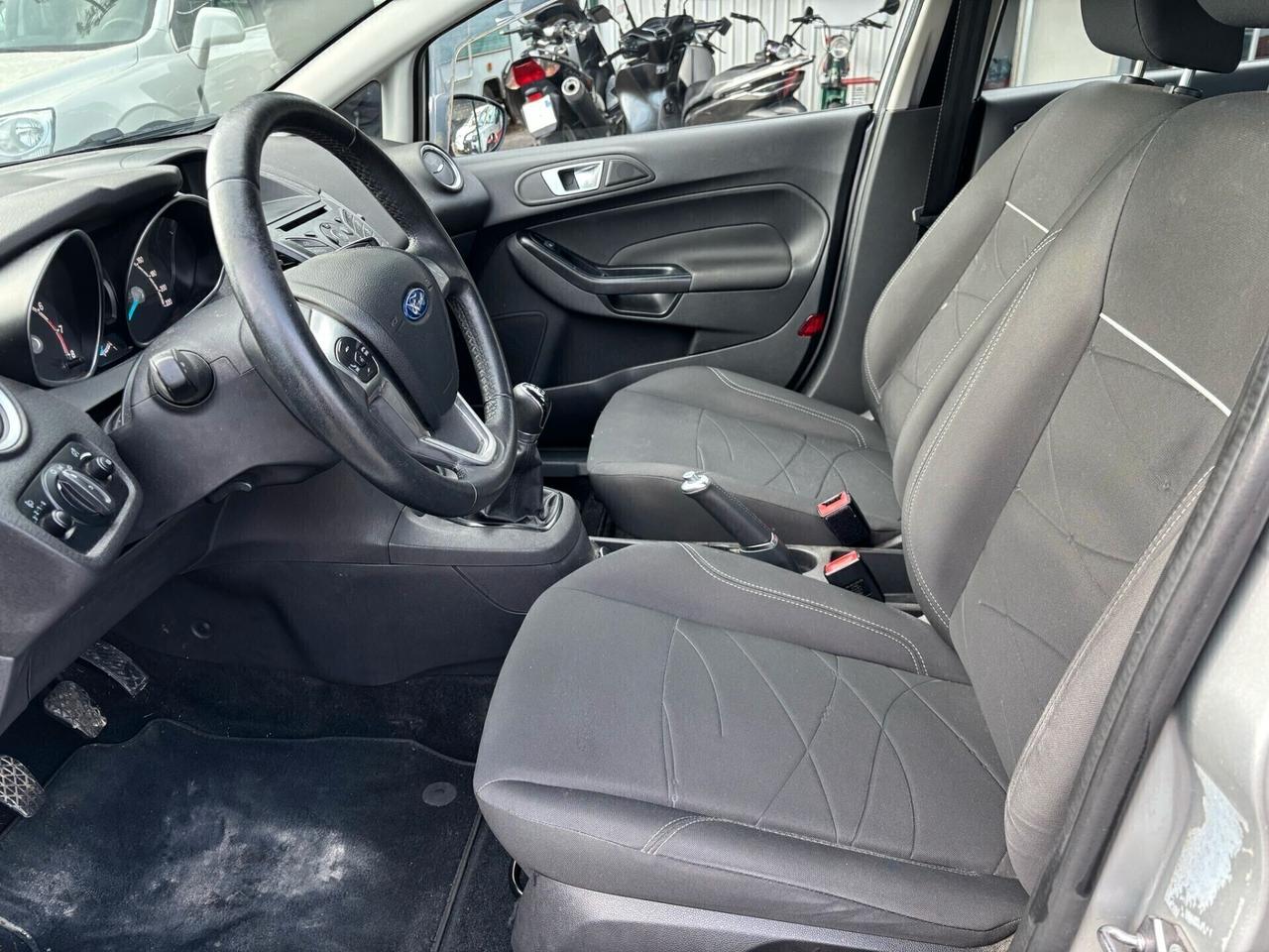 Ford Fiesta 1.5 TDCi 75CV 5 porte