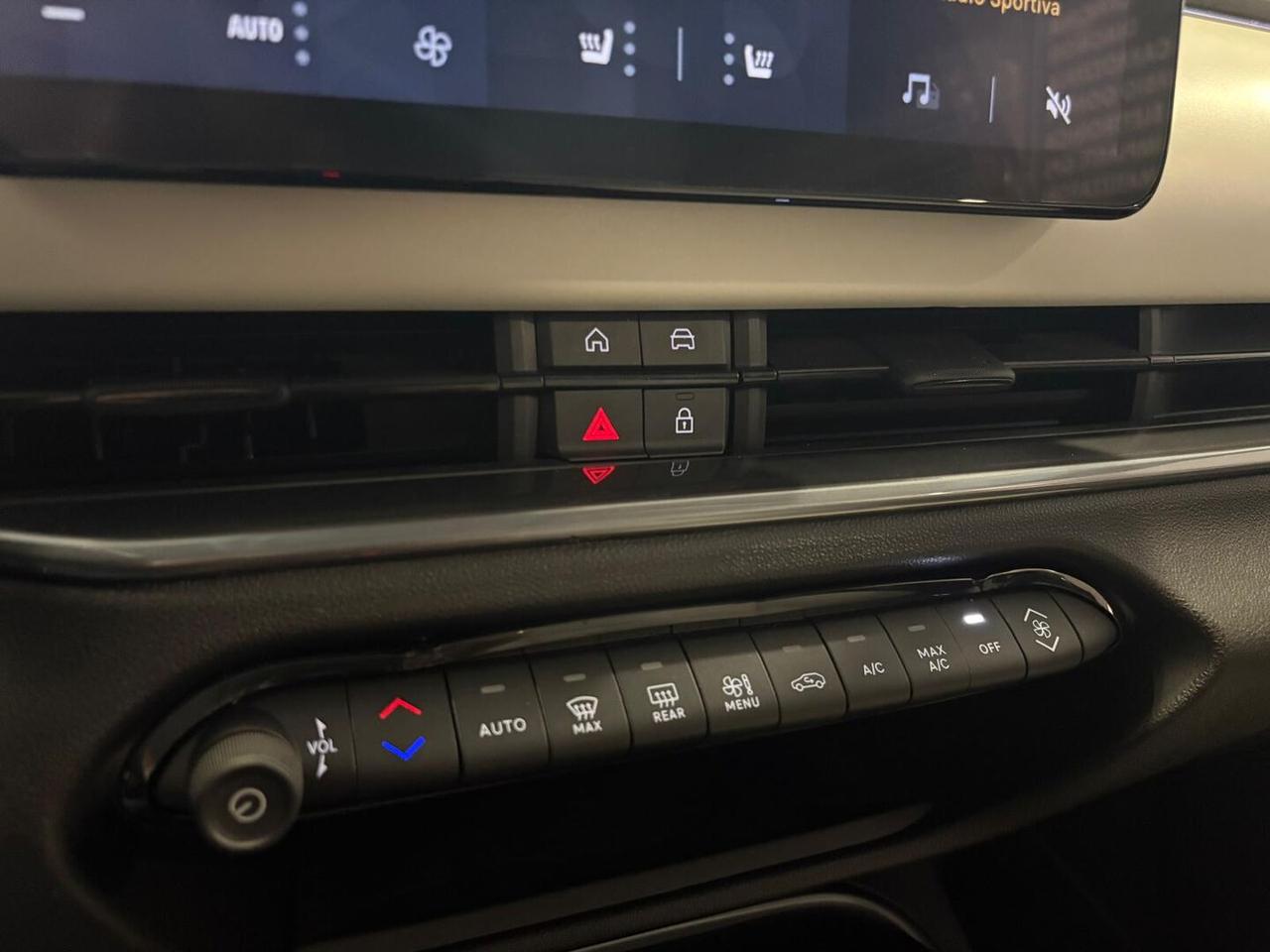 Fiat 600 1.2 hybrid La Prima 110cv auto